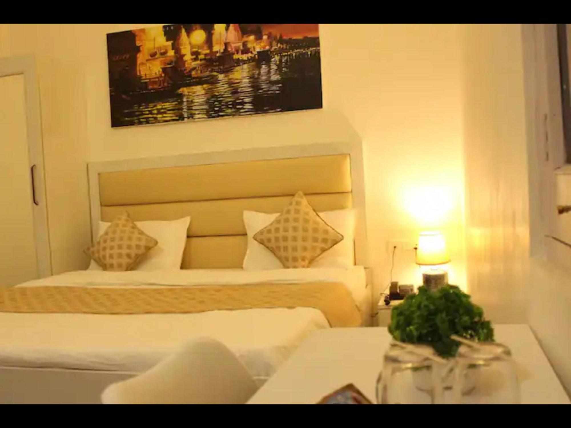 The Nandi International Boutique Homestay Váránaszi Kültér fotó